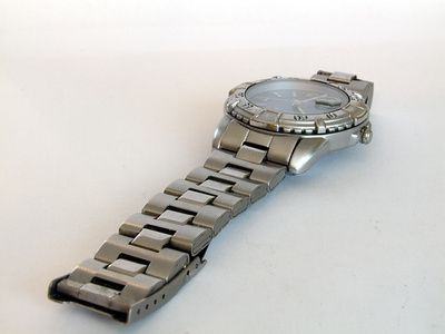 Como encurtar um bracelete de relógio - dicas práticas